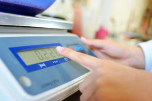 有人在用数字秤